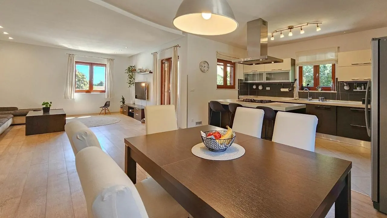 Casa Dora Villa Buzinija 0*,